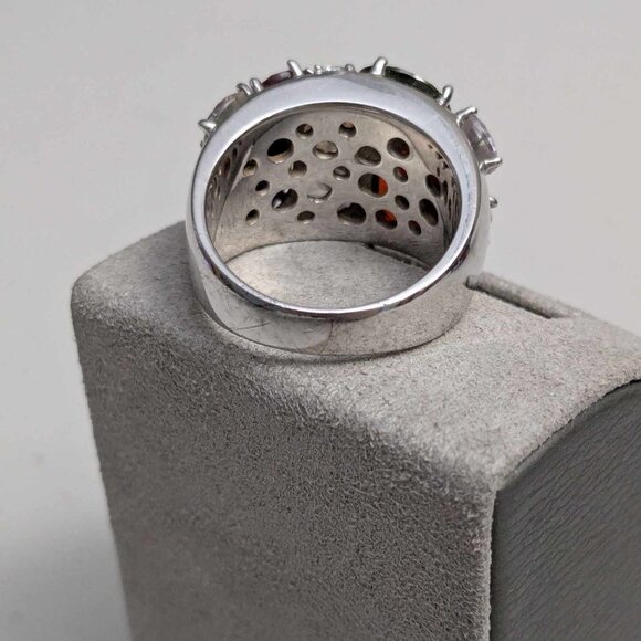 NVC Cocktail Ring - Picture 4 of 4